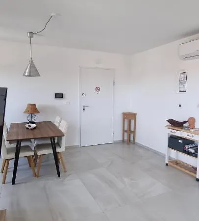 Mare Apartment Trogir